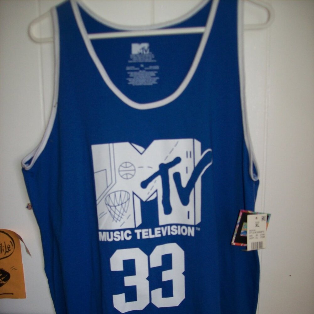 MTV Men's Shirt Tank Top Sleeveless Royal Blue Basketball #33 Viacom Size XL.